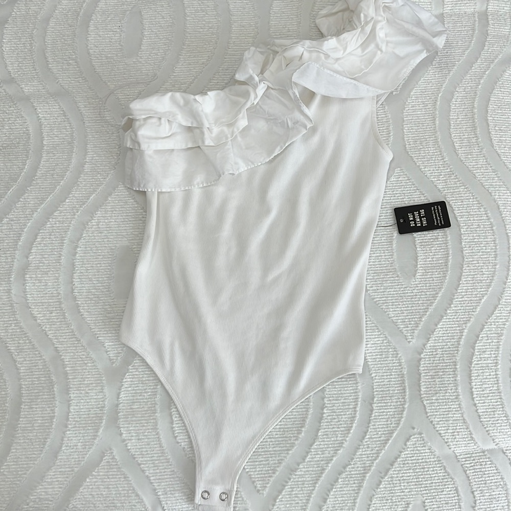 One shoulder ruffled body suit